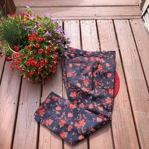 Stunning Loft Marisa Floral Ankle Pants